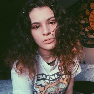 Meet your Posher, Lexie